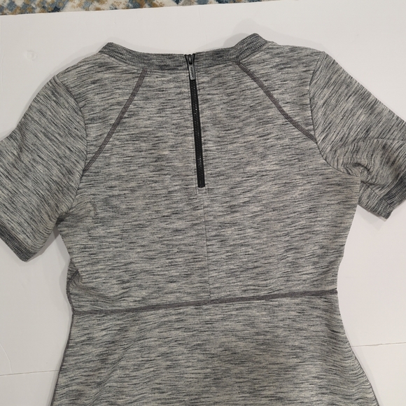 Athleta En Route Ponte Gray Knit Shortsleeve Dress - Women's Medium Casual Comfy - Picture 8 of 16
